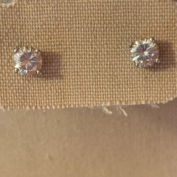 6 mm Cubic Zirconia Diamond earrings set in Sterling Silver - Picture 7 of 15